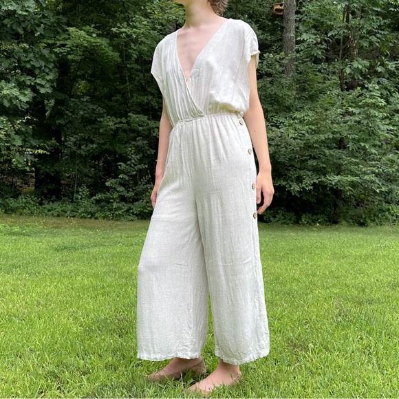 VERY J natural/tan/beige/cream linen jumpsuit, M. - Picture 3 of 8